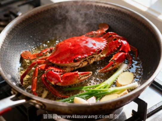 漳州红膏蟹炖番鸭,海陆相逢一锅鲜 漳州红膏蟹炖番鸭,海陆相逢一锅鲜